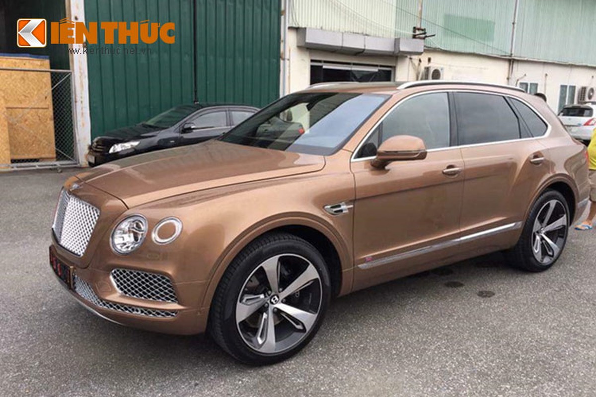 Chi tiet sieu SUV Bentley Bentayga dau tien tai Ha Noi-Hinh-5